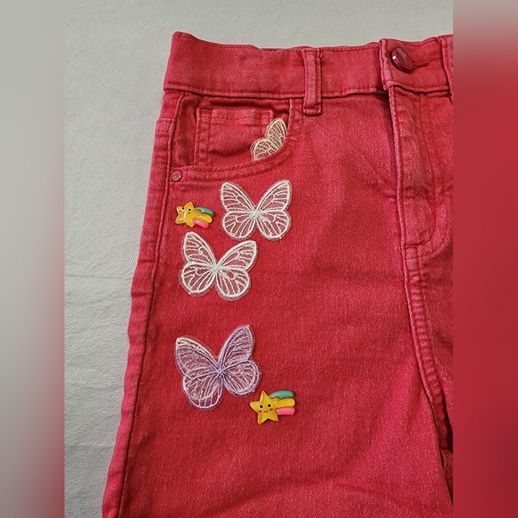 Pink Butterfly Embroidered Shorts - Picture 4 of 8